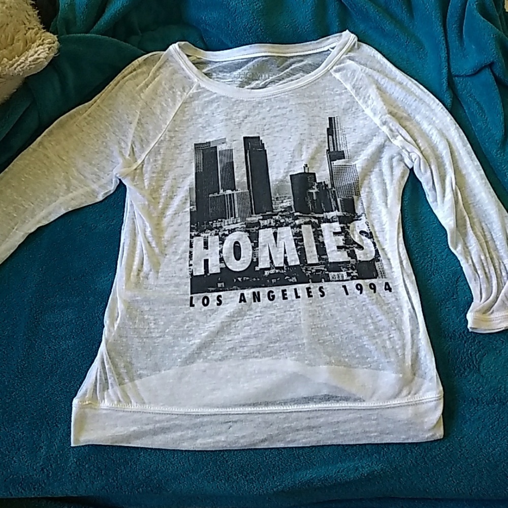 White shirt 3/4 sleeves